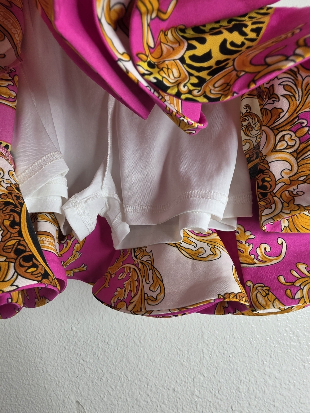 Athina Pink Baroque Print Ruffle Skort Mini Skirt Size S NWT - Picture 3 of 7